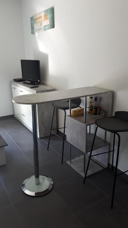 Charmant Studio Dans Residence Neuve Et Calme Корте Екстер'єр фото